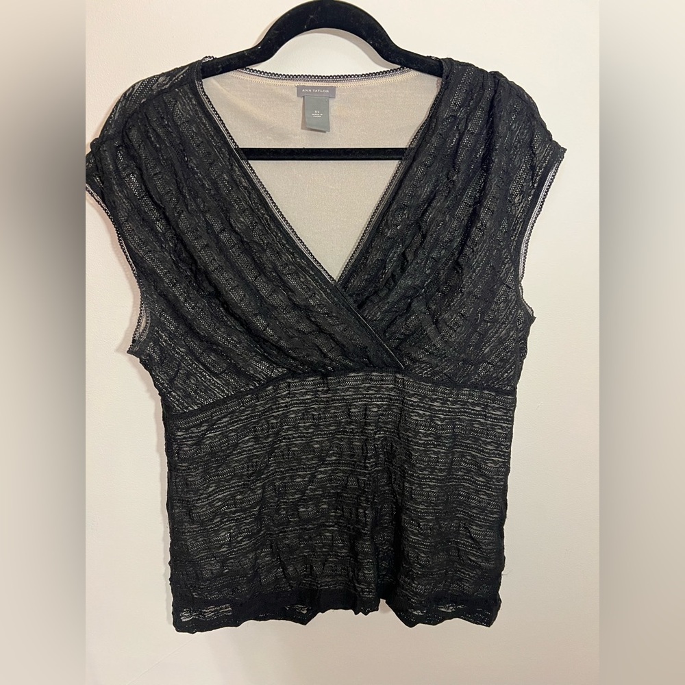 Ann Taylor Black Lace Overlay Top – Size XL